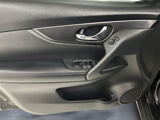 Used 2019 Black Nissan SV image 12