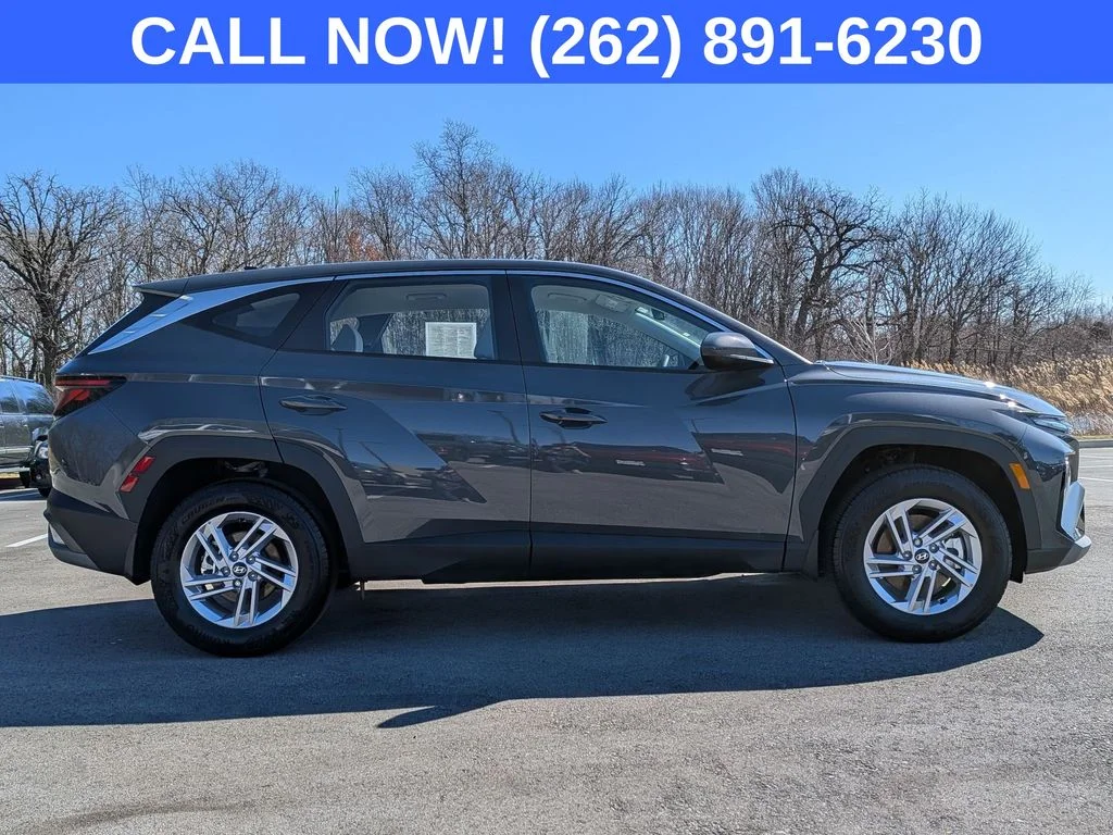 Certified Used 2025 Gray Hyundai SE image 8