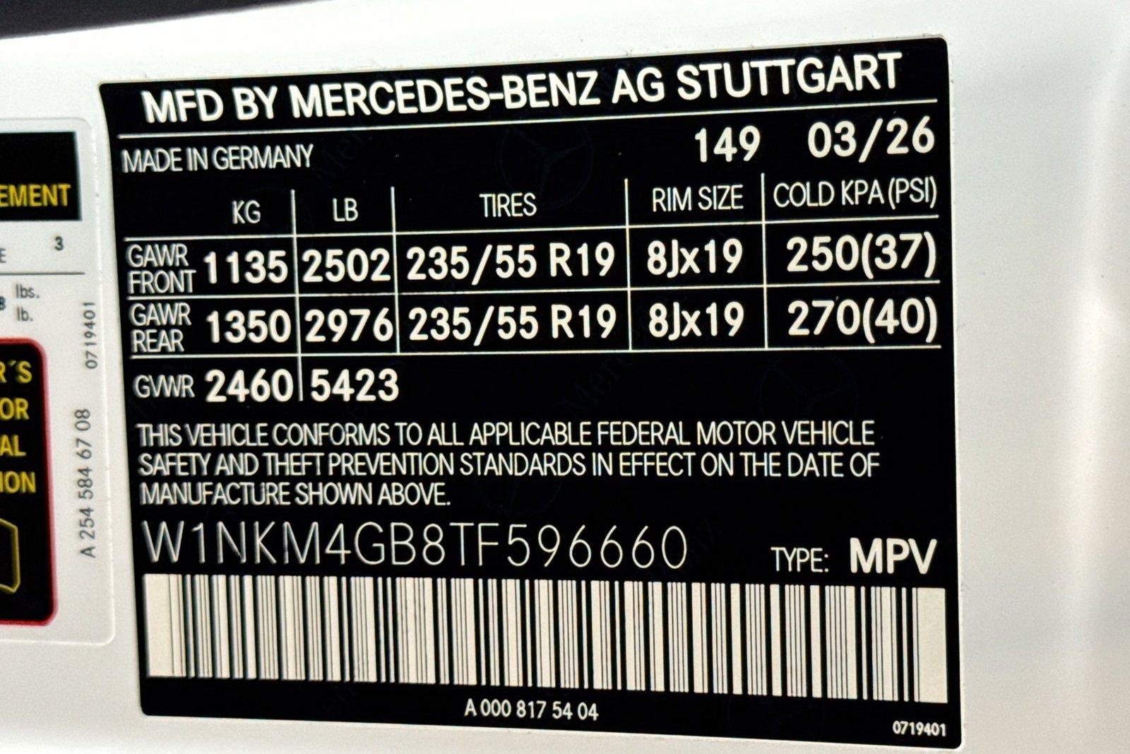 New 2026 Polar White Mercedes-Benz GLC 300 image 30