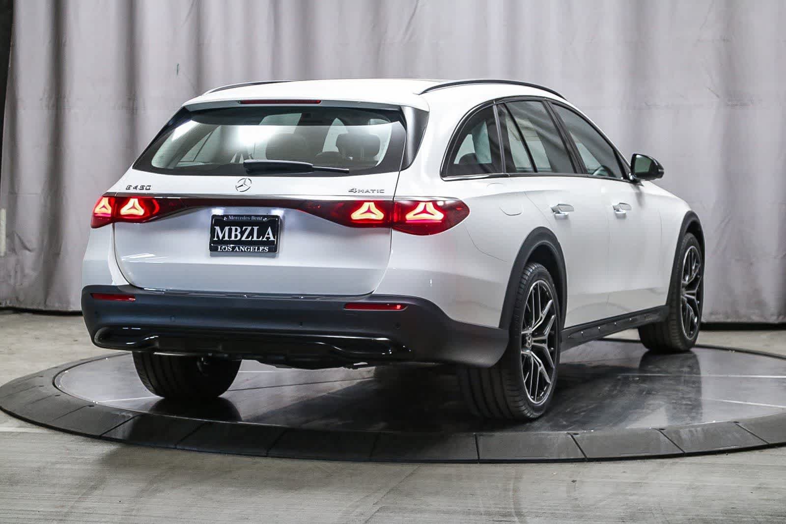 2025 Mercedes-Benz E-Class E450 All-Terrain - Photo 48