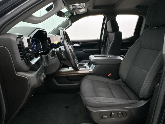 2022 Chevrolet Silverado 1500 LT - Photo 9