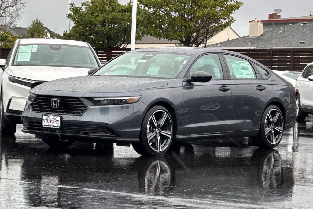 New 2026 Meteorite Gray Metallic Honda SE image 8
