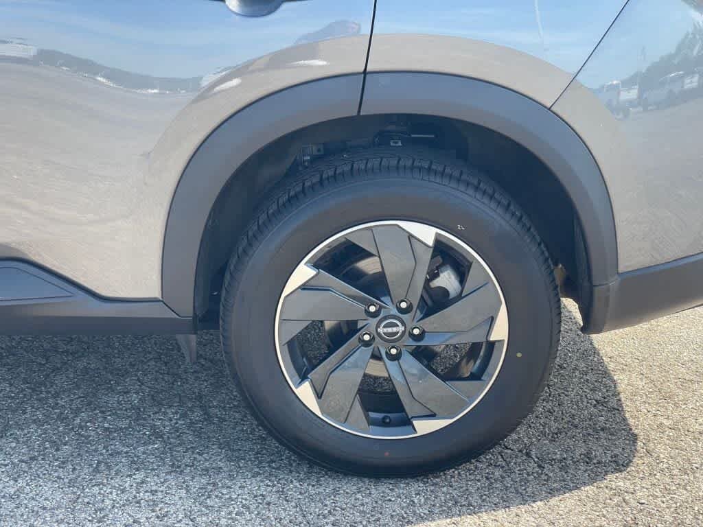 Used 2024 Gun Metallic Nissan SV image 42