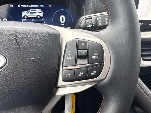New 2027 White Ford Active image 22