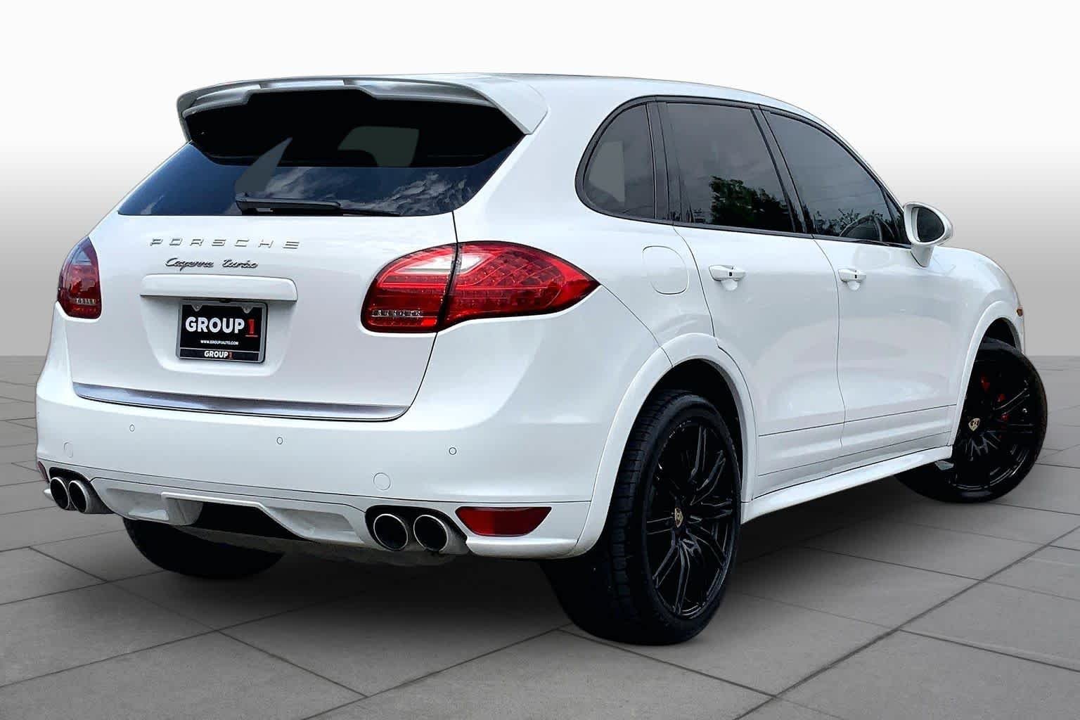 Used 2013 White Porsche Turbo image 12