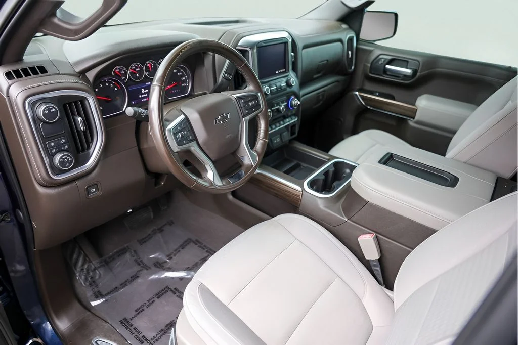 Used 2020 Blue Chevrolet RST image 13