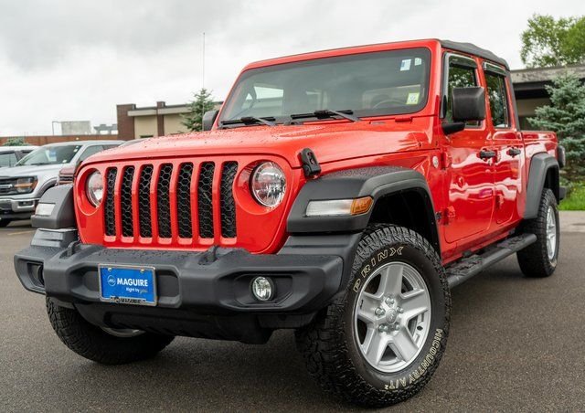 Used 2020 Red Jeep Sport image 1