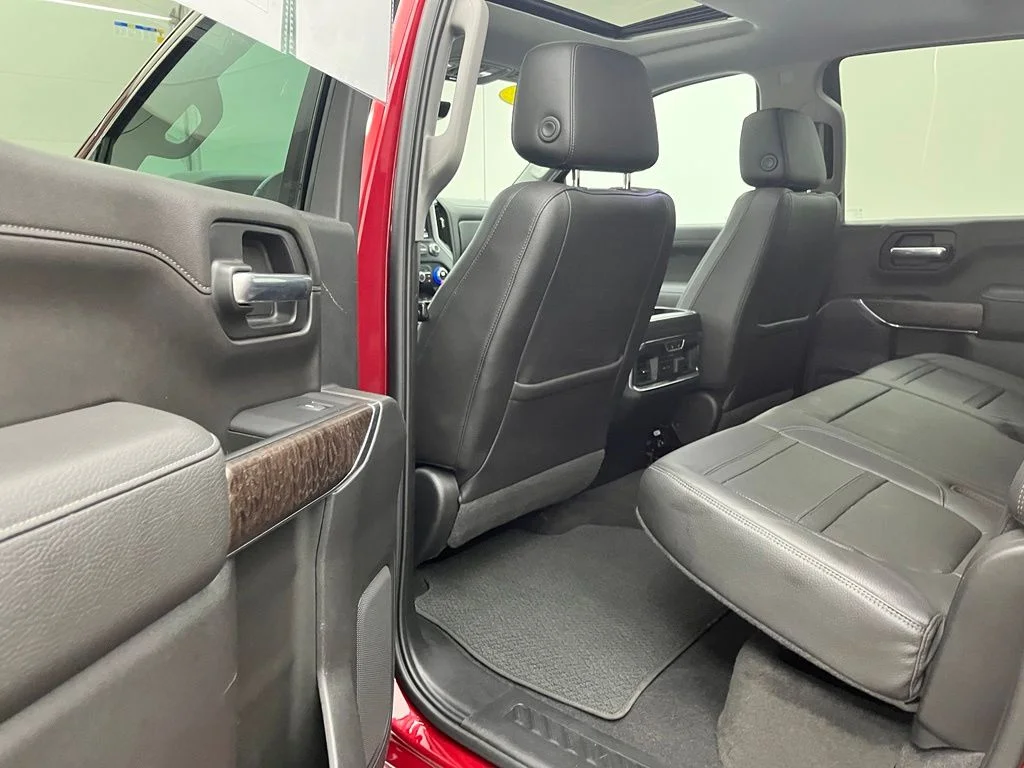 Used 2020 Red GMC Denali image 38