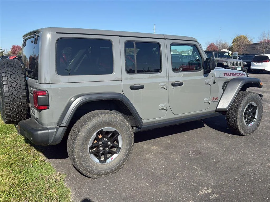 Used 2020 Sting-Gray Clearcoat Jeep Rubicon image 3