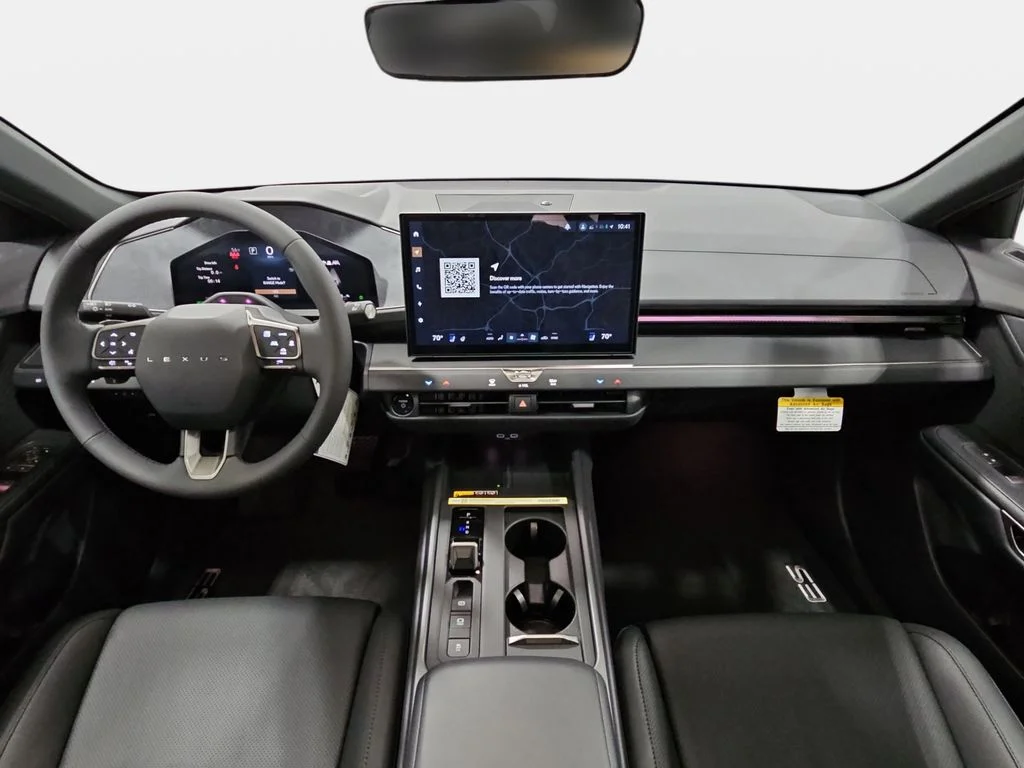 New 2026  Lexus  image 9