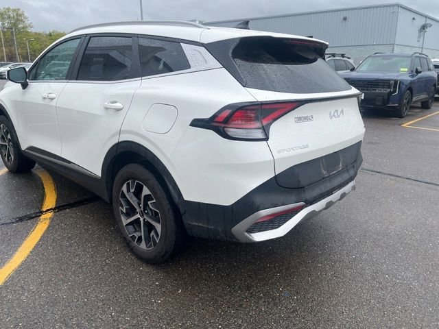 Used 2023 Snow White Pearl Kia EX image 5