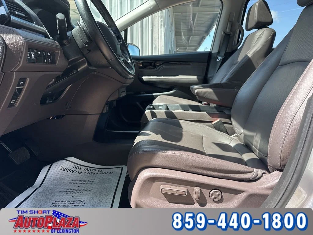 Used 2020 Silver Honda Elite image 33