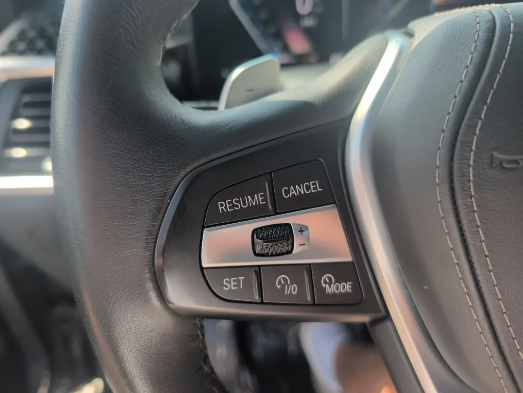 Used 2026 Gray BMW xDrive40i image 29