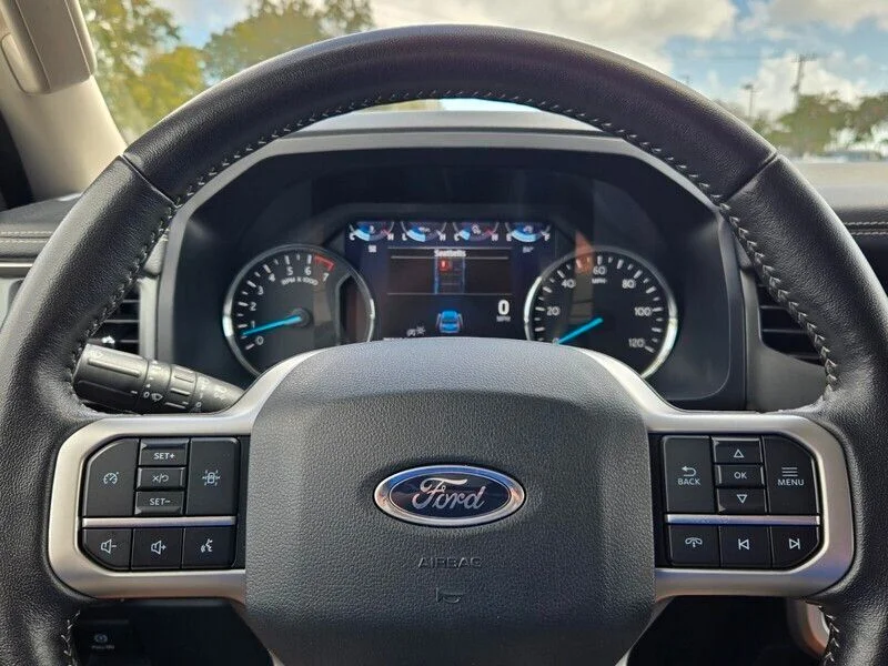 Used 2024 White Ford XLT image 22
