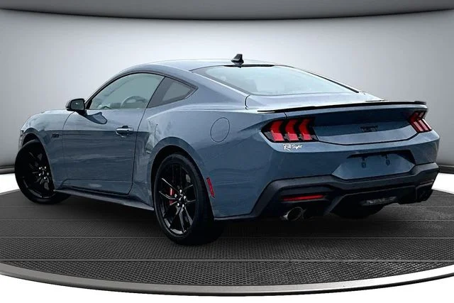 Used 2025 Vapor Blue Ford GT Premium image 4