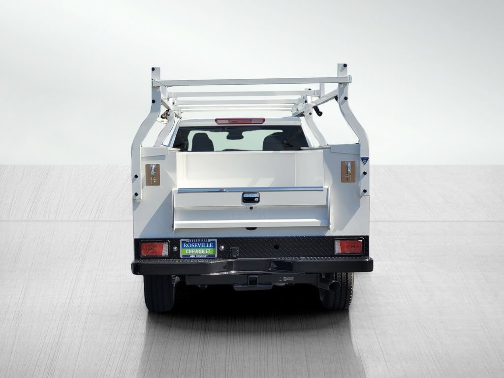 2026 Chevrolet Silverado 2500 HD WT view 5