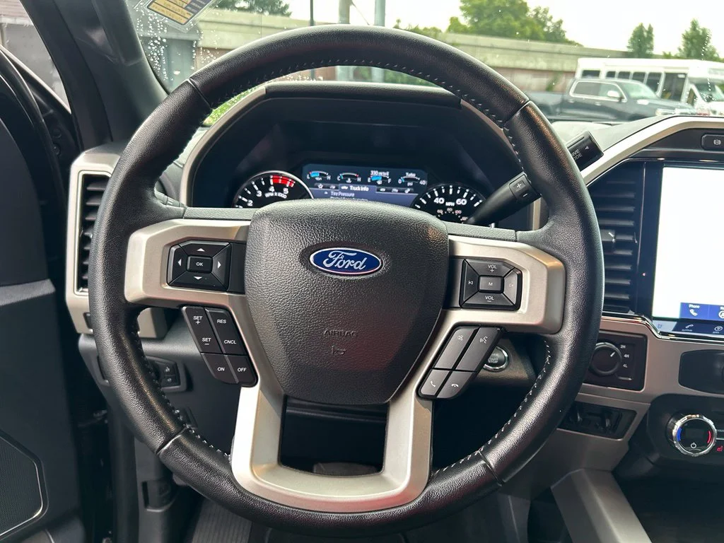 Certified Used 2022 Blue Metallic Ford Lariat image 14
