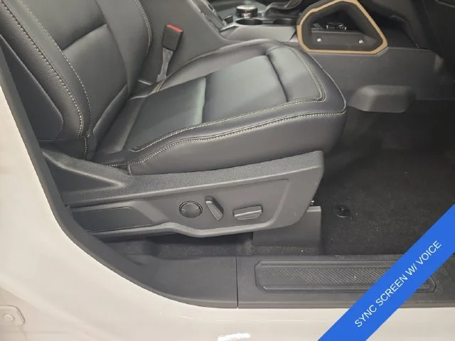 New 2026 Oxford White Ford Badlands® image 12