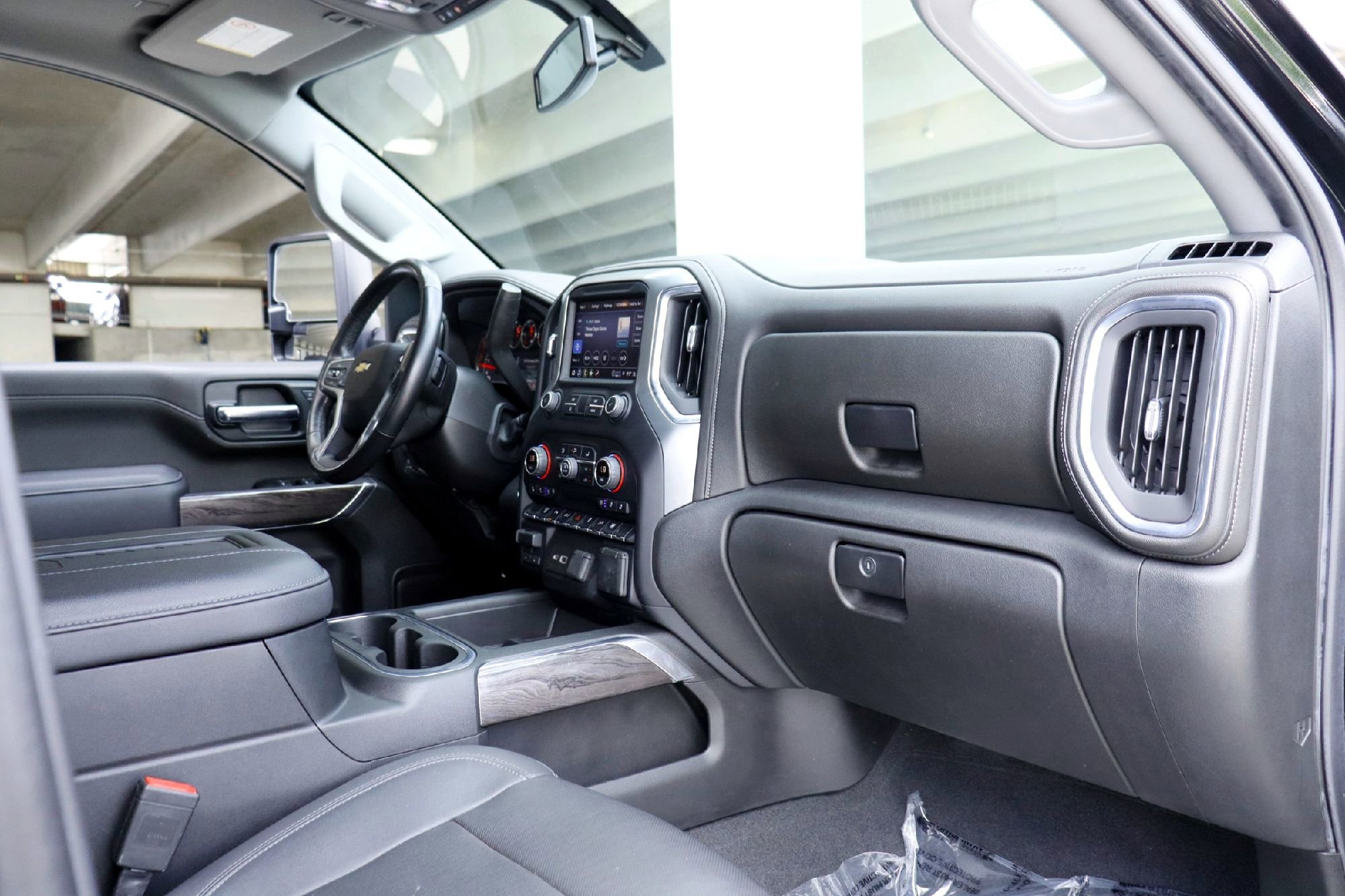 2022 Chevrolet Silverado 3500HD LTZ - Photo 20