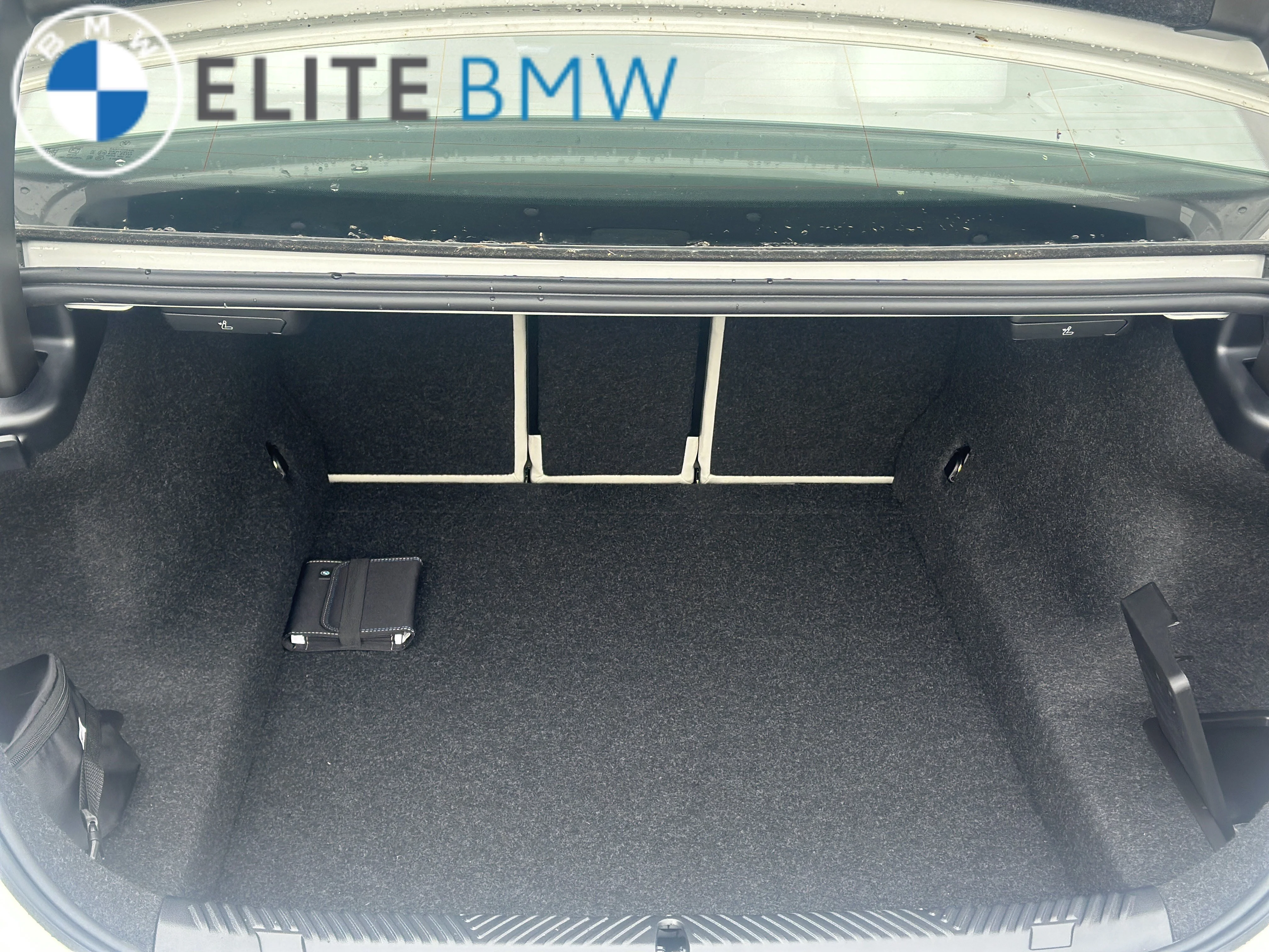 New 2026 Alpine White BMW 530i xDrive image 35
