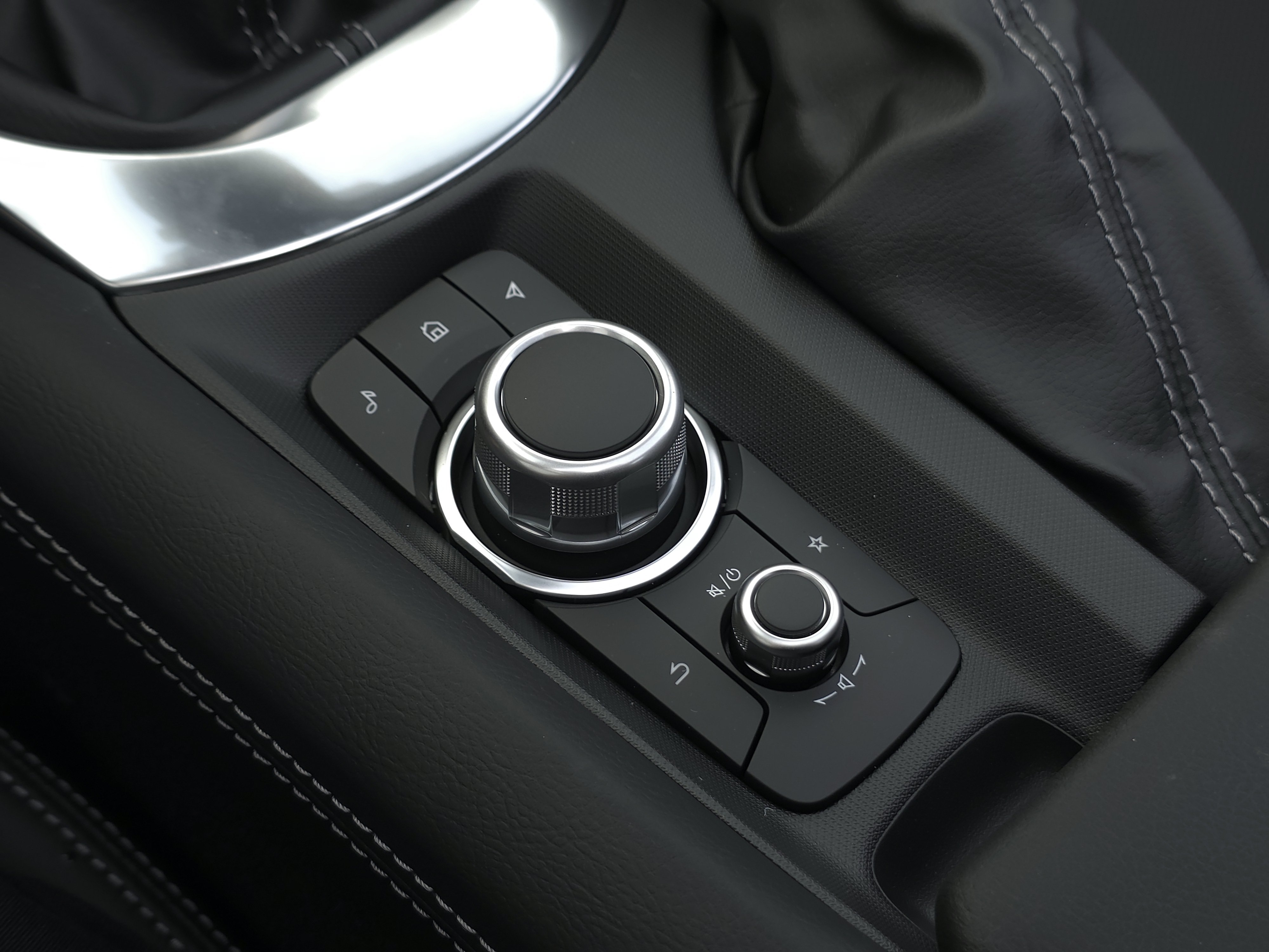 New 2026 Machine Gray Metallic Mazda Grand Touring image 14