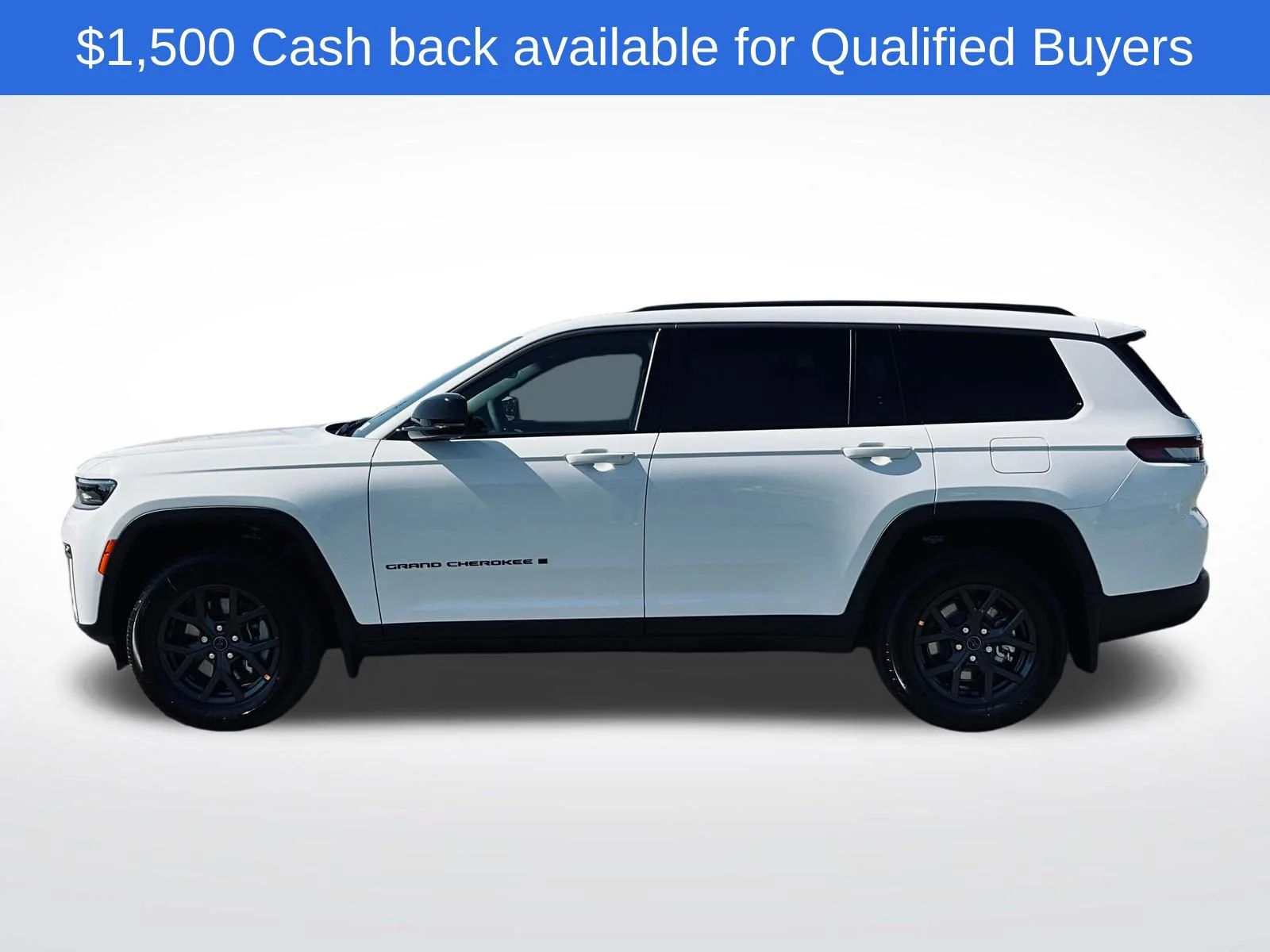 New 2027 White Jeep Laredo Altitude image 2