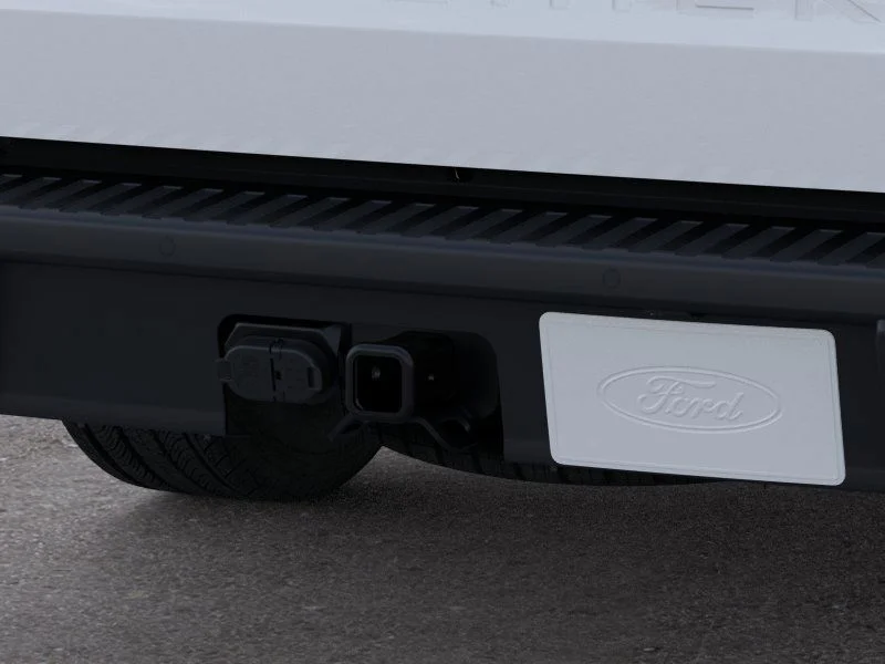 New 2025 Oxford White Ford XLT image 55