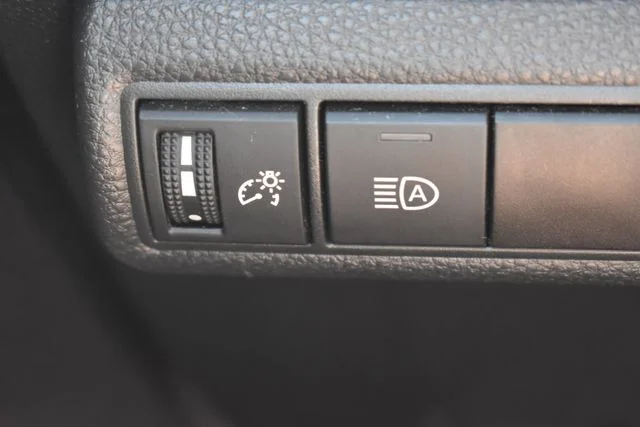 Used 2024 White Toyota LE image 22