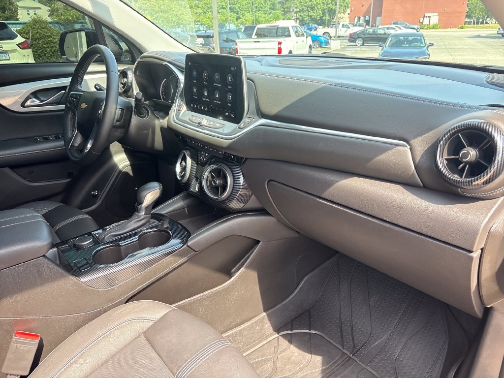 Used 2023 Black Chevrolet LT image 37
