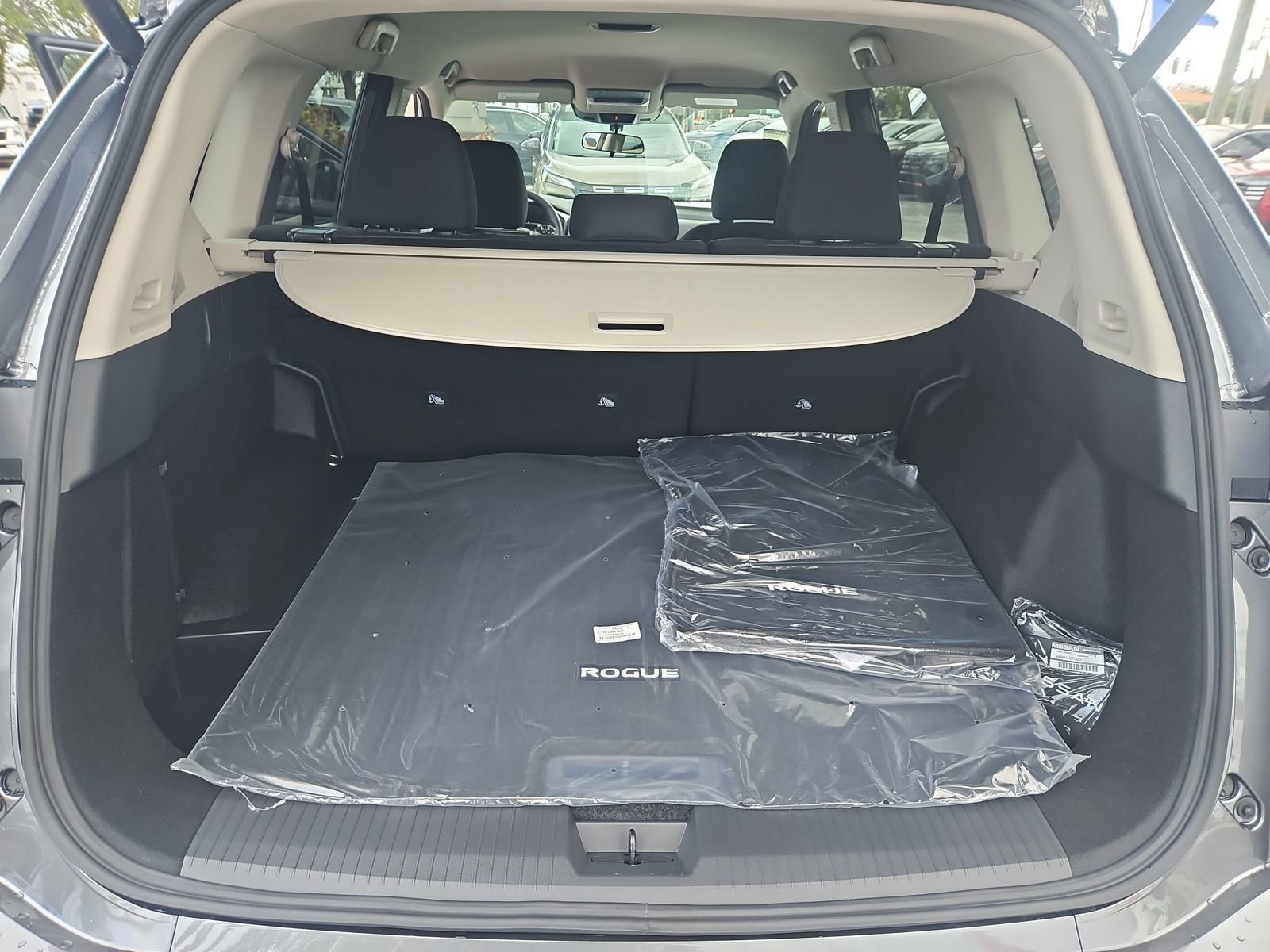 New 2026 Nissan Rogue SV 4D Sport Utility