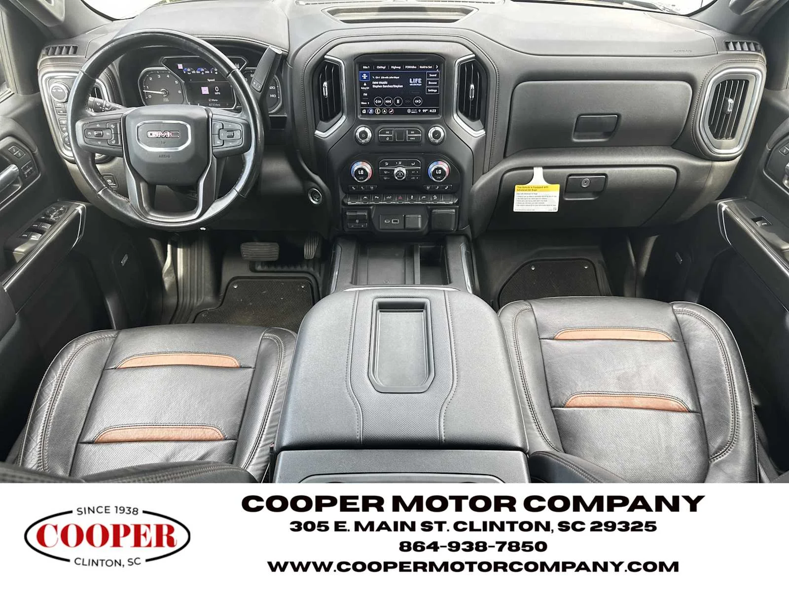 Used 2022 Onyx Black GMC AT4 image 21