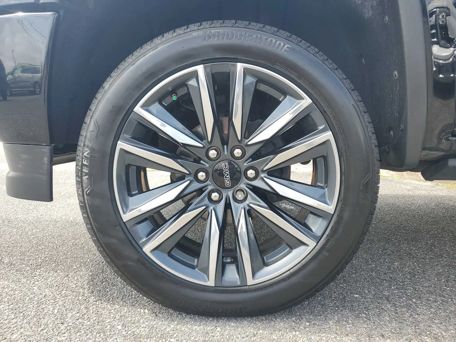 Used 2018 ONYX BLACK GMC SLT image 10