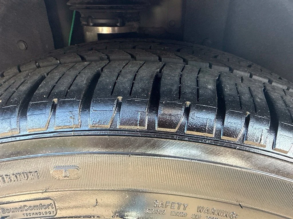 Used 2020  Tesla Performance image 33