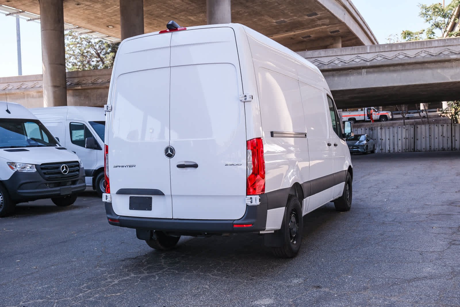 New 2025 Arctic+White Mercedes-Benz Cargo 144 WB  RWD 2.0L 4-Cylinder image 4