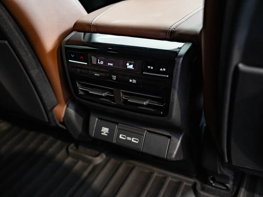 Certified Used 2024 Liquid Carbon Metallic Acura Technology image 37
