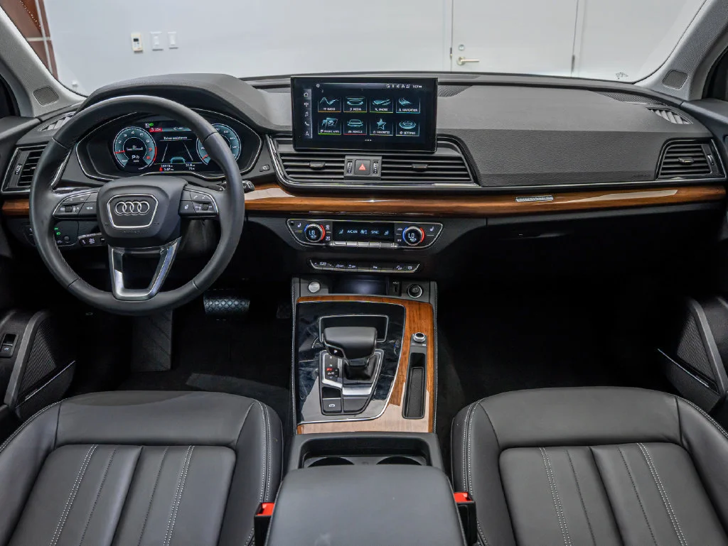 Used 2023 Mythos Black Metallic Audi 45 S line Premium image 35