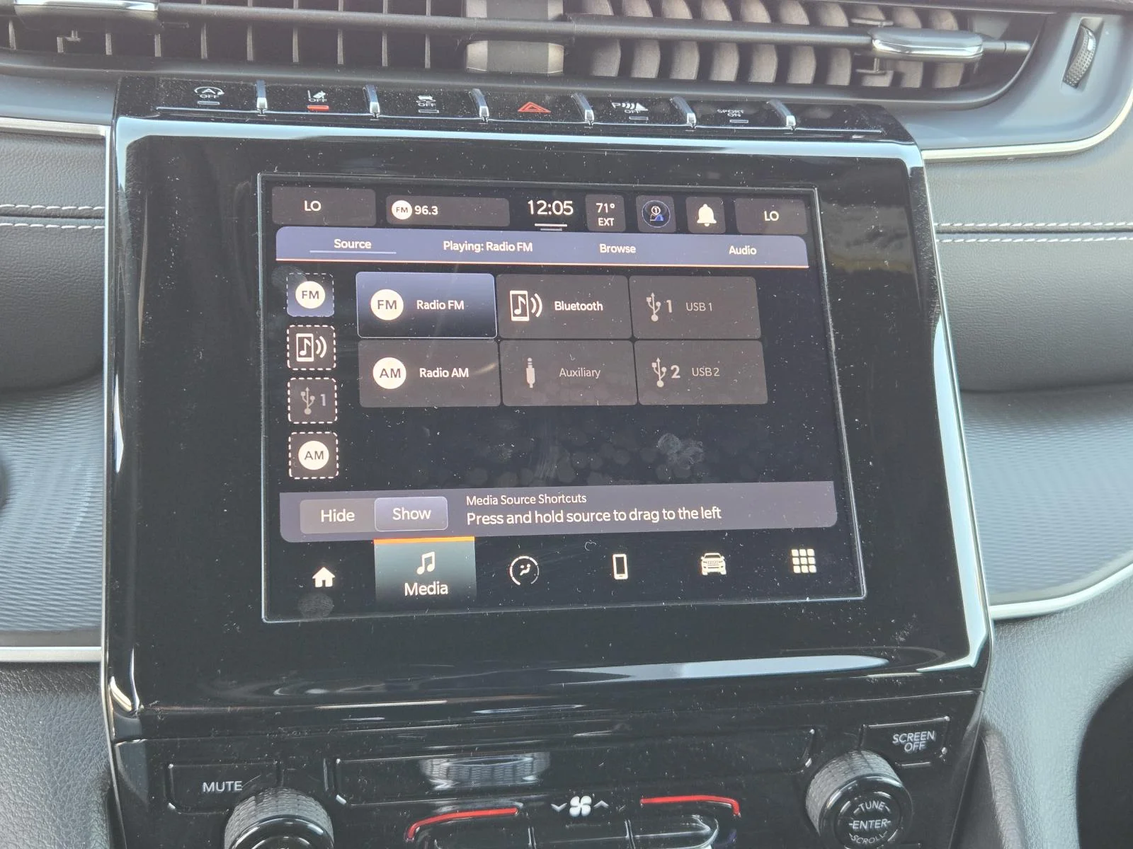 2025 Jeep Grand Cherokee Laredo - Photo 10