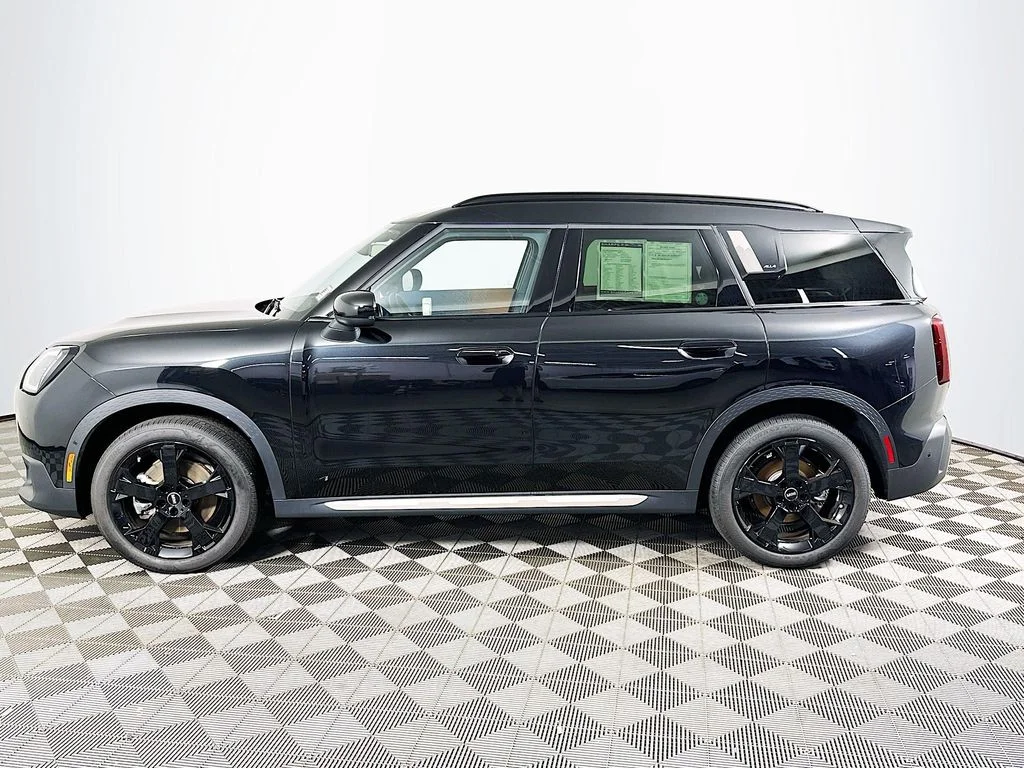 Used 2026 Midnight Black MINI  image 8