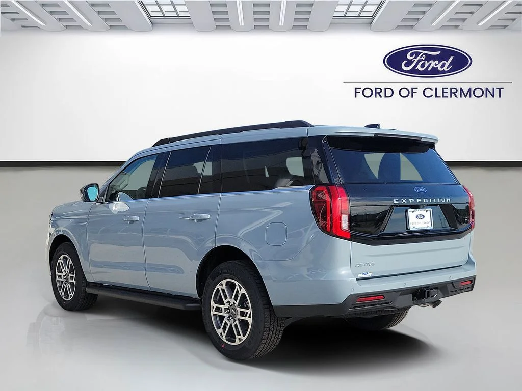 New 2026 Glacier Gray Metallic Tri-Coat Ford Active image 3