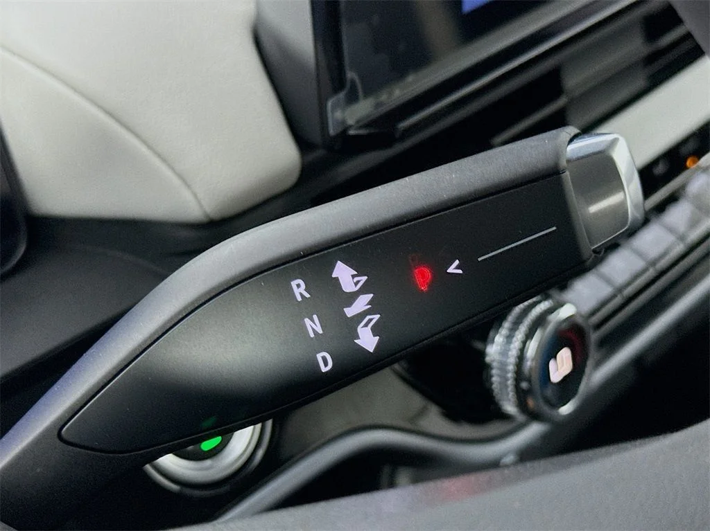New 2026 Sonic Gray Pearl Honda Touring image 29