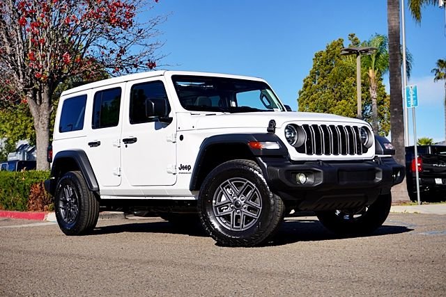 New 2026 Bright White Clear-Coat Exterior Paint Jeep Sport S image 2