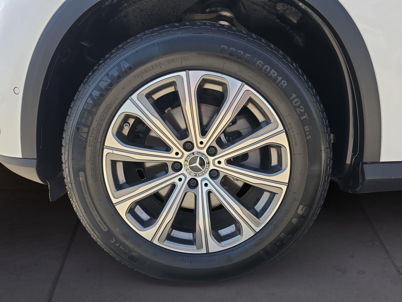 2024 Mercedes-Benz GLC GLC300 - Photo 14