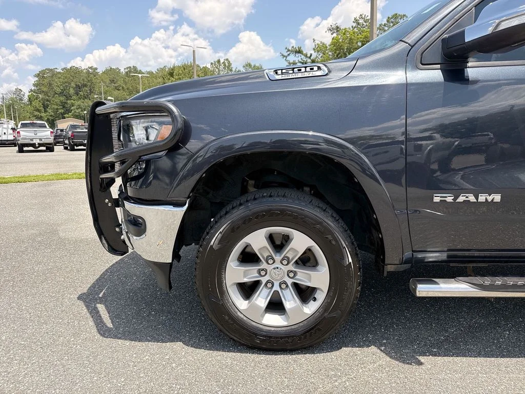 Used 2020 Steel Metallic Ram Laramie image 13