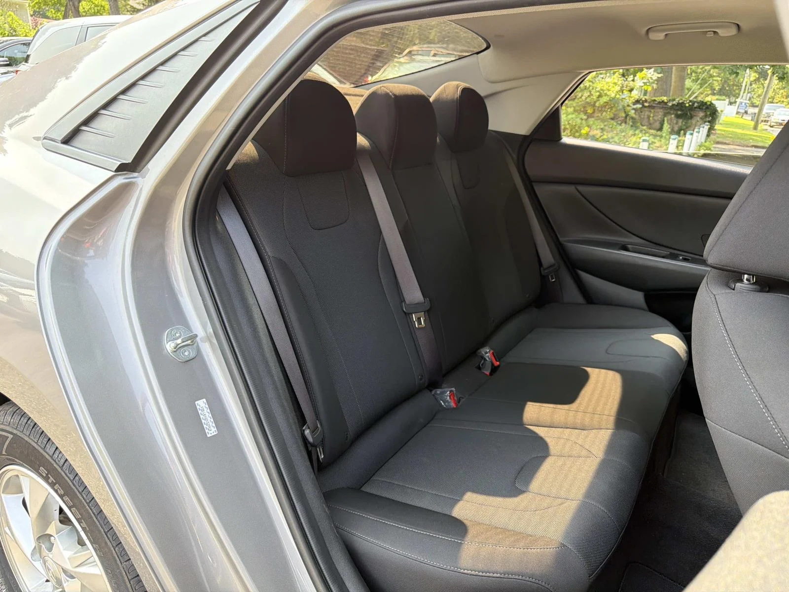 Used 2023 Silver Hyundai SE image 12