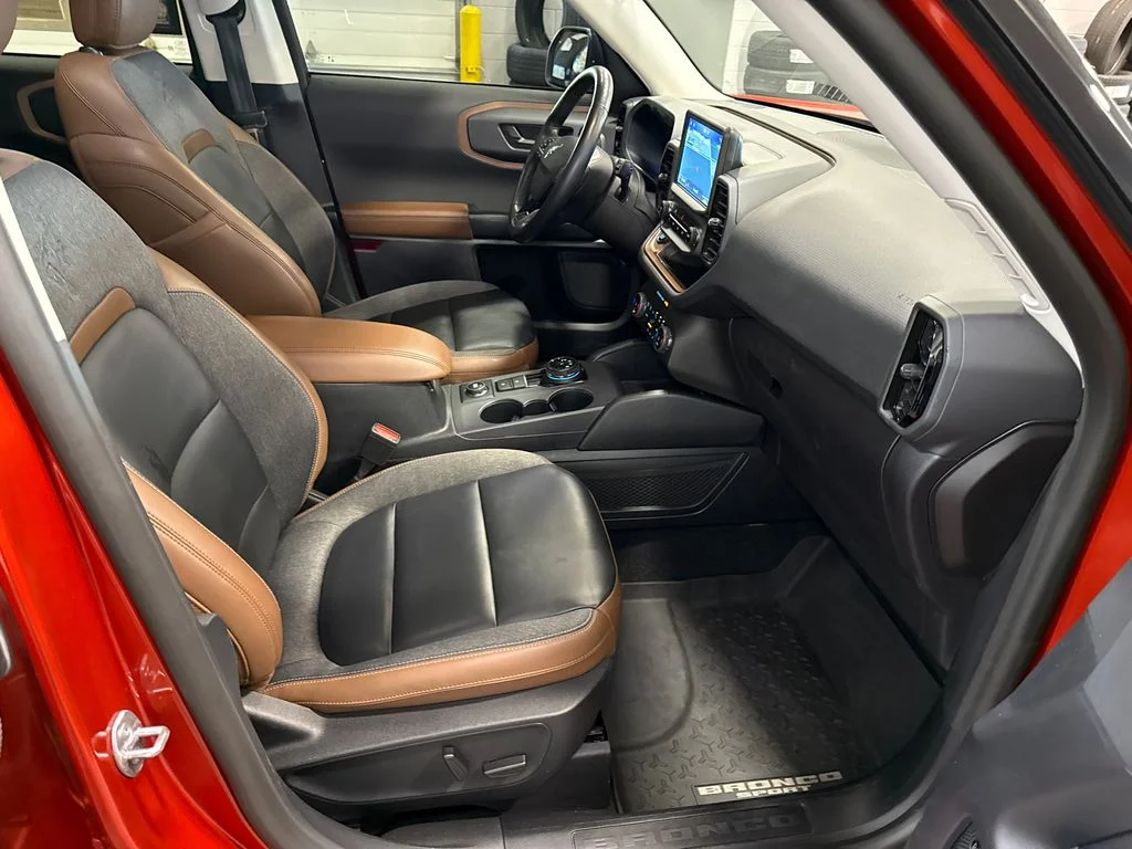 Used 2023 Red Ford Outer Banks image 15