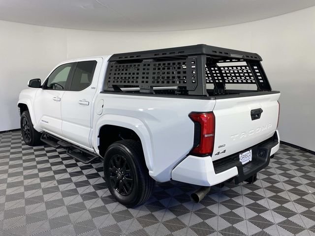 Used 2025 White Toyota SR5 image 6