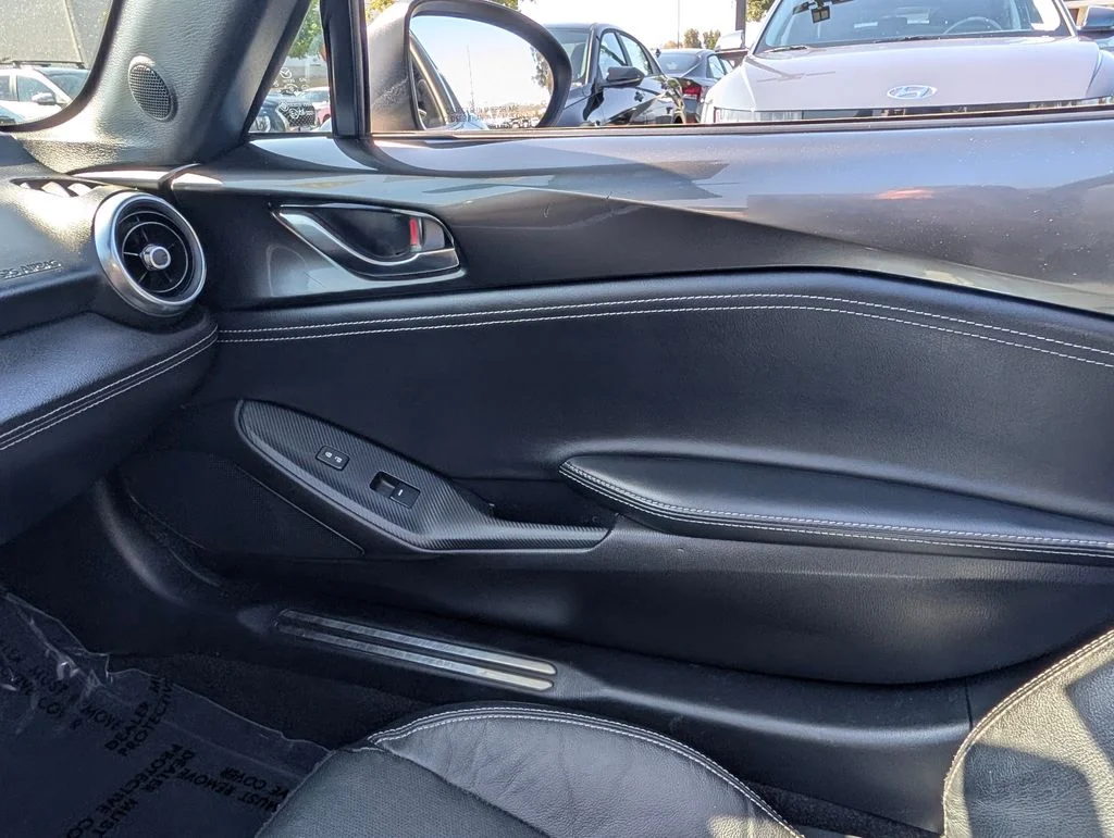 Used 2023 Gray Mazda Grand Touring image 19