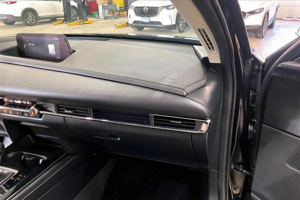 2023 MAZDA CX-30 - Image 15