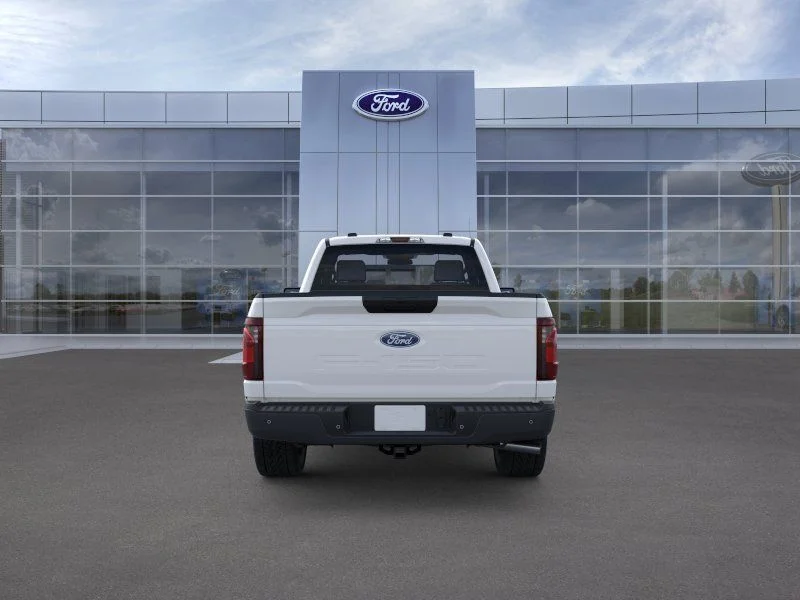 New 2026 Oxford White Ford XL image 5