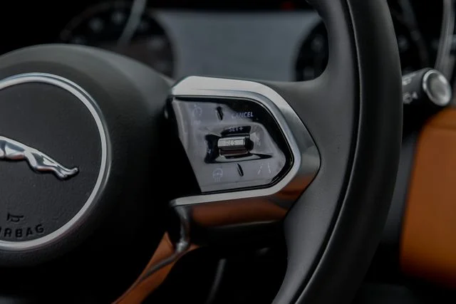 2026 Jaguar F-Pace R-Dynamic S - Photo 22